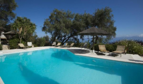 Mill Suites - Loggos